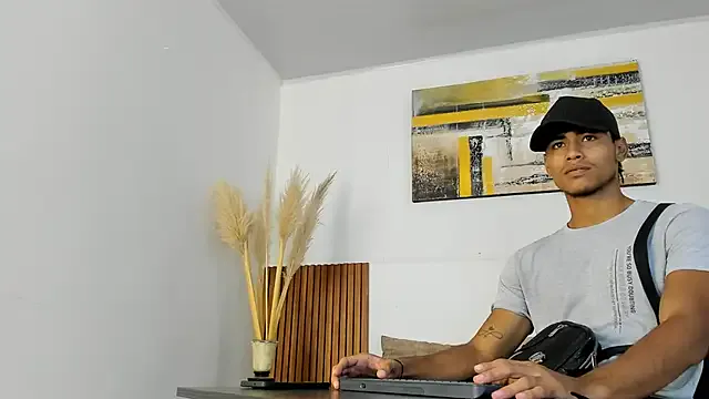 ElaRossie – webcam model profile photo Image 16