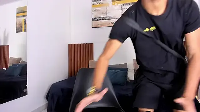 ElaRossie – webcam model profile photo Image 8