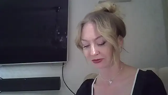 ZarinaSwift Image 13