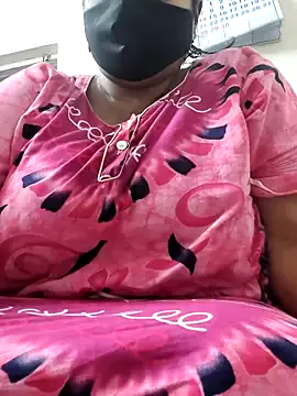 KaiaLoren – webcam model profile photo Image 15