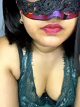 MiaPersy – webcam model profile photo Image 14