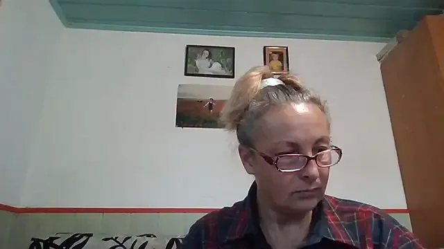ZhannaLove480 – webcam model profile photo