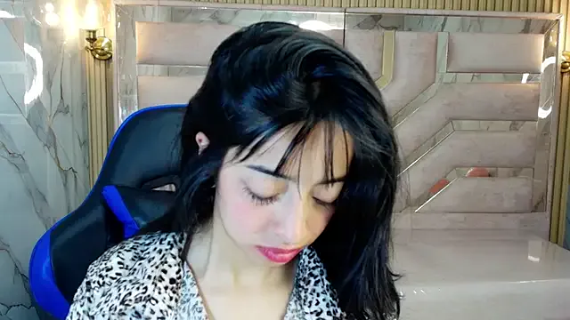 yueyue2003 – webcam model profile photo Image 11