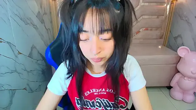 yueyue2003 – webcam model profile photo Image 8