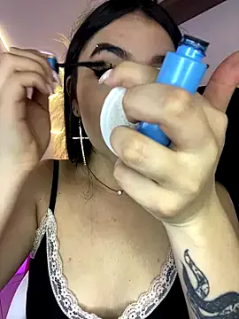 V-Hot-Sweti – webcam model profile photo Image 11